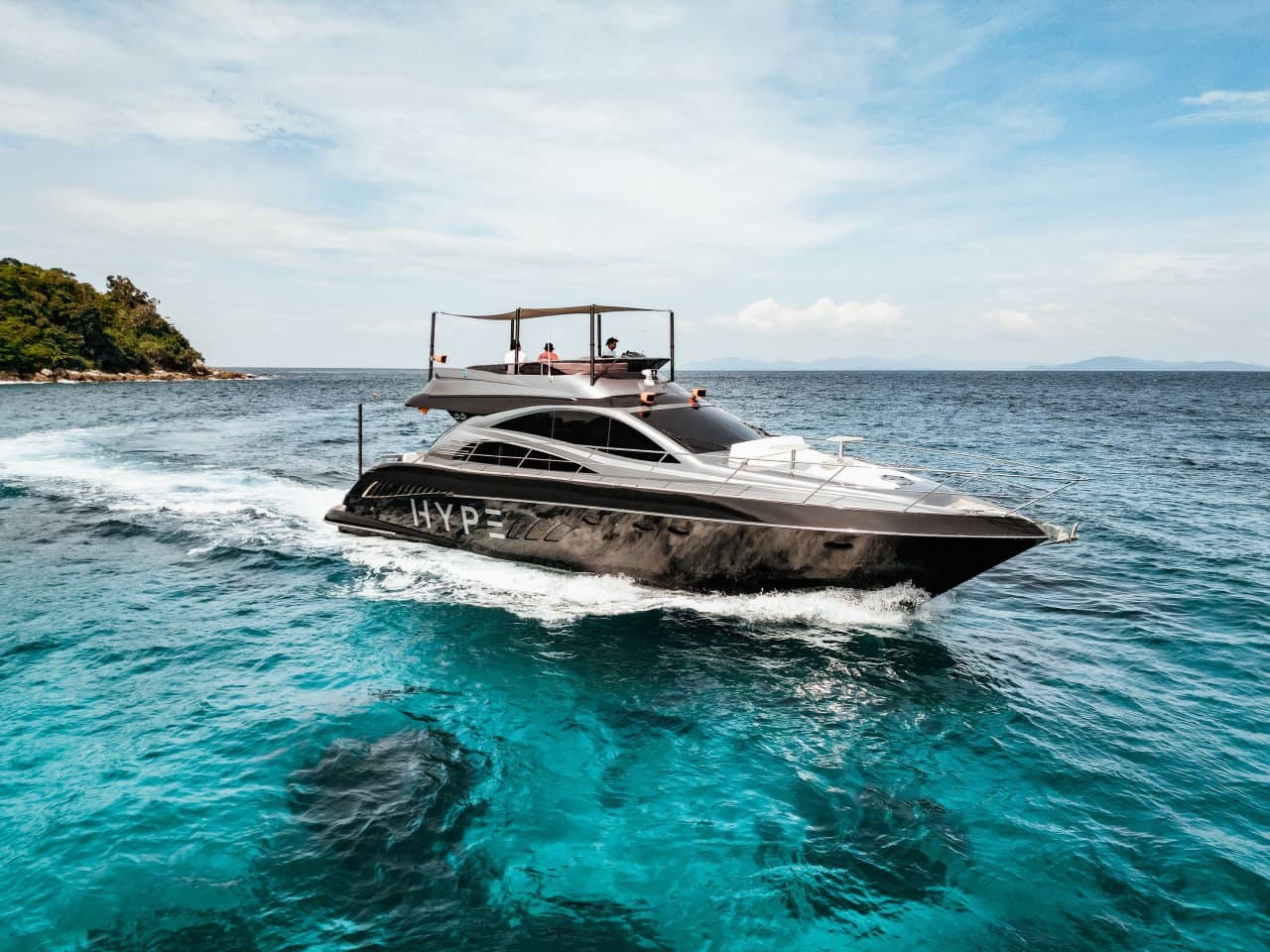 HYPE Yacht — приватный чартер